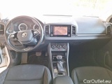  Skoda  Karoq SKODA  / 2017 / 5P / SUV 2.0 TDI 110KW EVO SCR S-TECH DSG 4WD #3