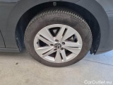  Volkswagen  Golf  VOLKSWAGEN / 2019 / 5P / BERLINA 1.0 TSI 81KW EVO LIFE #36