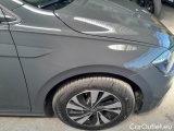  Volkswagen  Polo VOLKSWAGEN  / 2017 / 5P / BERLINA 1.0 TSI BUSINESS COMFORTLINE #37