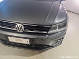  Volkswagen  Tiguan VOLKSWAGEN  / 2016 / 5P / SUV 2.0 TDI SCR 110KW BUSINESS BMT DSG #28