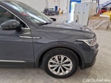  Volkswagen  Tiguan VOLKSWAGEN  / 2020 / 5P / SUV 1.5 TSI ACT 110KW LIFE DSG #42