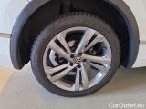  Volkswagen  Tiguan VOLKSWAGEN  / 2020 / 5P / SUV 2.0 TDI SCR 110KWR-LINE DSG #18