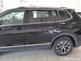  Volkswagen  Tiguan VOLKSWAGEN  ALLSPACE / 2017 / 5P / SUV 2.0 TDI SCR 110KW BUSINESS BMT DSG #51