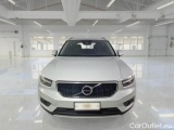  Volvo  XC 40 VOLVO XC40 / 2017 / 5P / SUV T2 AUTOMATICO MOMENTUM PRO #6