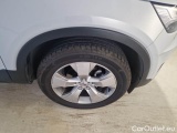  Volvo  XC 40 VOLVO XC40 / 2017 / 5P / SUV T2 AUTOMATICO MOMENTUM PRO #43