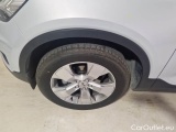  Volvo  XC 40 VOLVO XC40 / 2017 / 5P / SUV T2 AUTOMATICO MOMENTUM PRO #49
