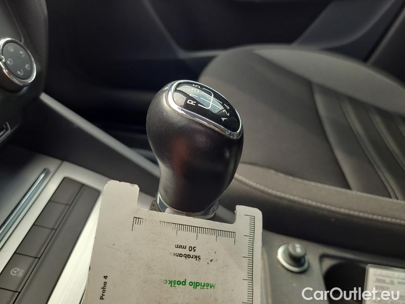 Skoda  Octavia  Combi  (5E5)(03.2017->)  Com 1.6TDI 85 Ambition #7