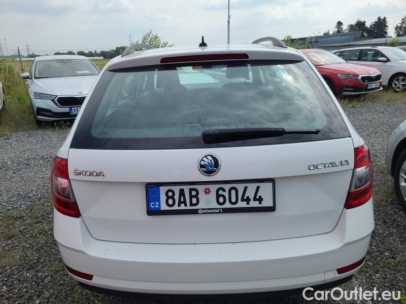  Skoda  Octavia  Combi  (5E5)(03.2017->)  Com 1.6TDI 85 Ambition #13