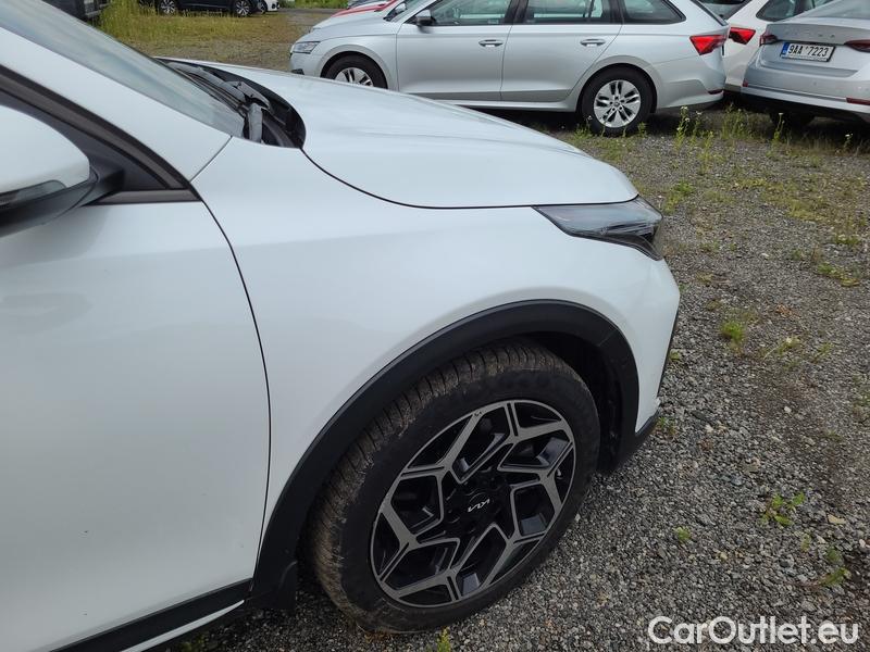  KIA  XCeed  (2019)  1.6 T-GDI GT-Line AT #15