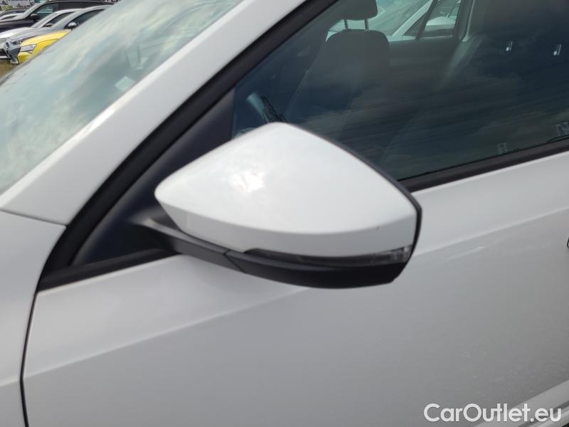  Skoda  Octavia  Combi  (5E5)(03.2017->)  Com 1.6TDI 85 Ambition #3