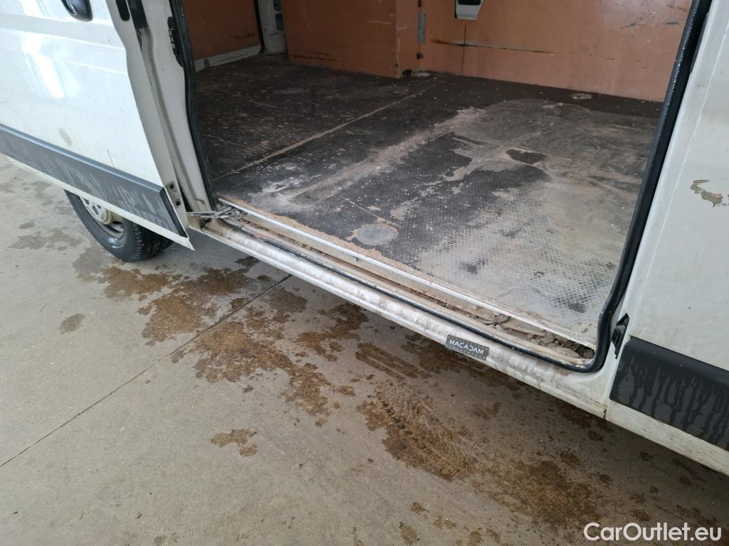  Citroen  Jumper CITROEN  VU 4p Fourgon 35 L2H2 BlueHDi 110 BVM6 Confort #15