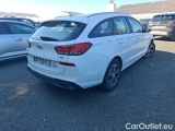  Hyundai  i30 1.6 CRDI 115 BUSINESS SW #3