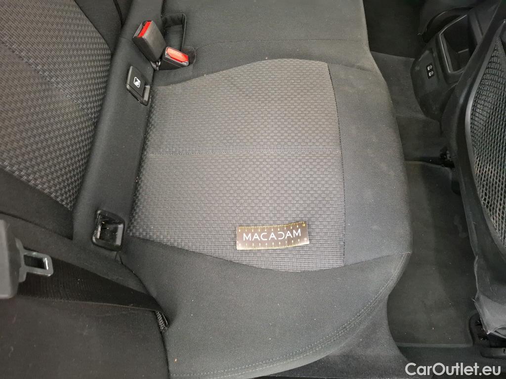  Bmw  Serie 1 Série 1 Berline 118 i Lounge 1.5 135CV BVA7 E6d #26