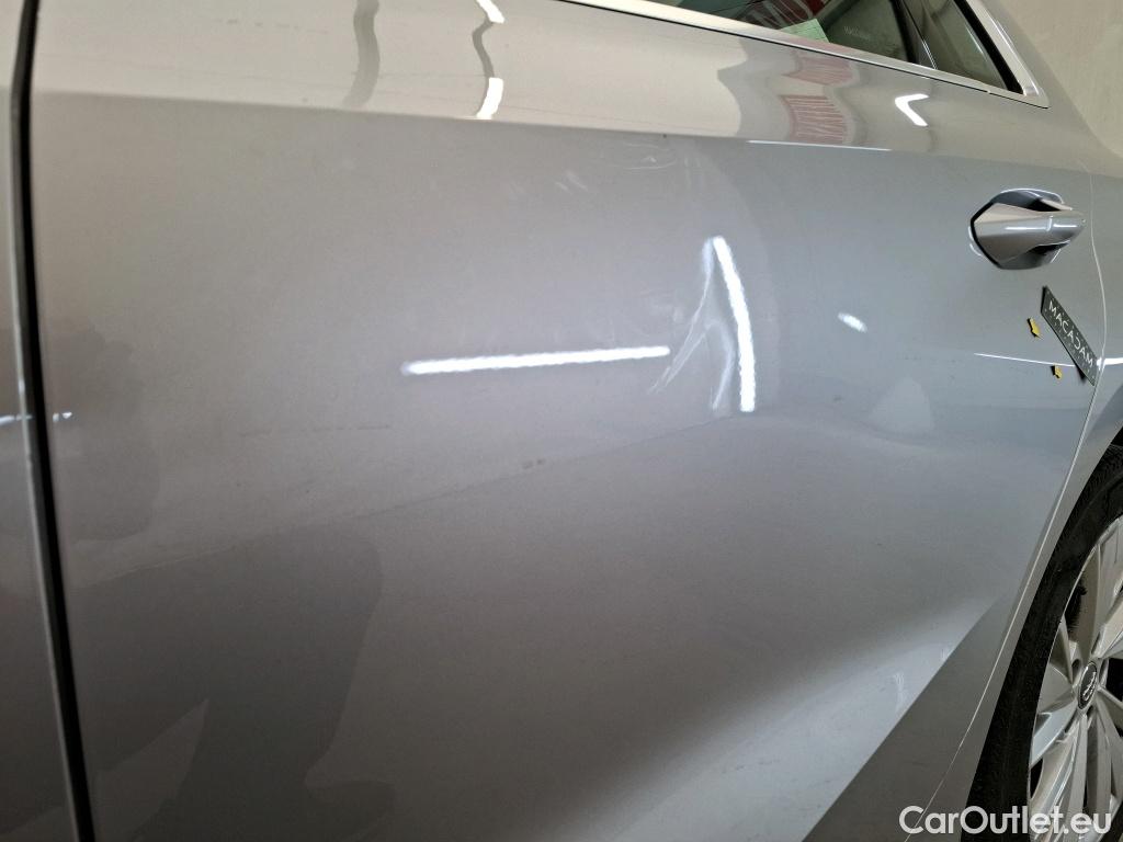  Audi  A3  Sportback 35 TDI Design Luxe 2.0 TDI 150CV BVA7 E6d #29