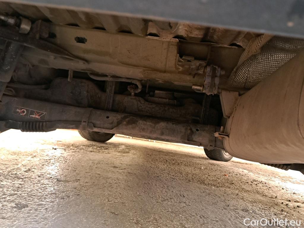  Citroen  Berlingo  Shine 1.2 PureTech 110CV BVM5 E6 #8