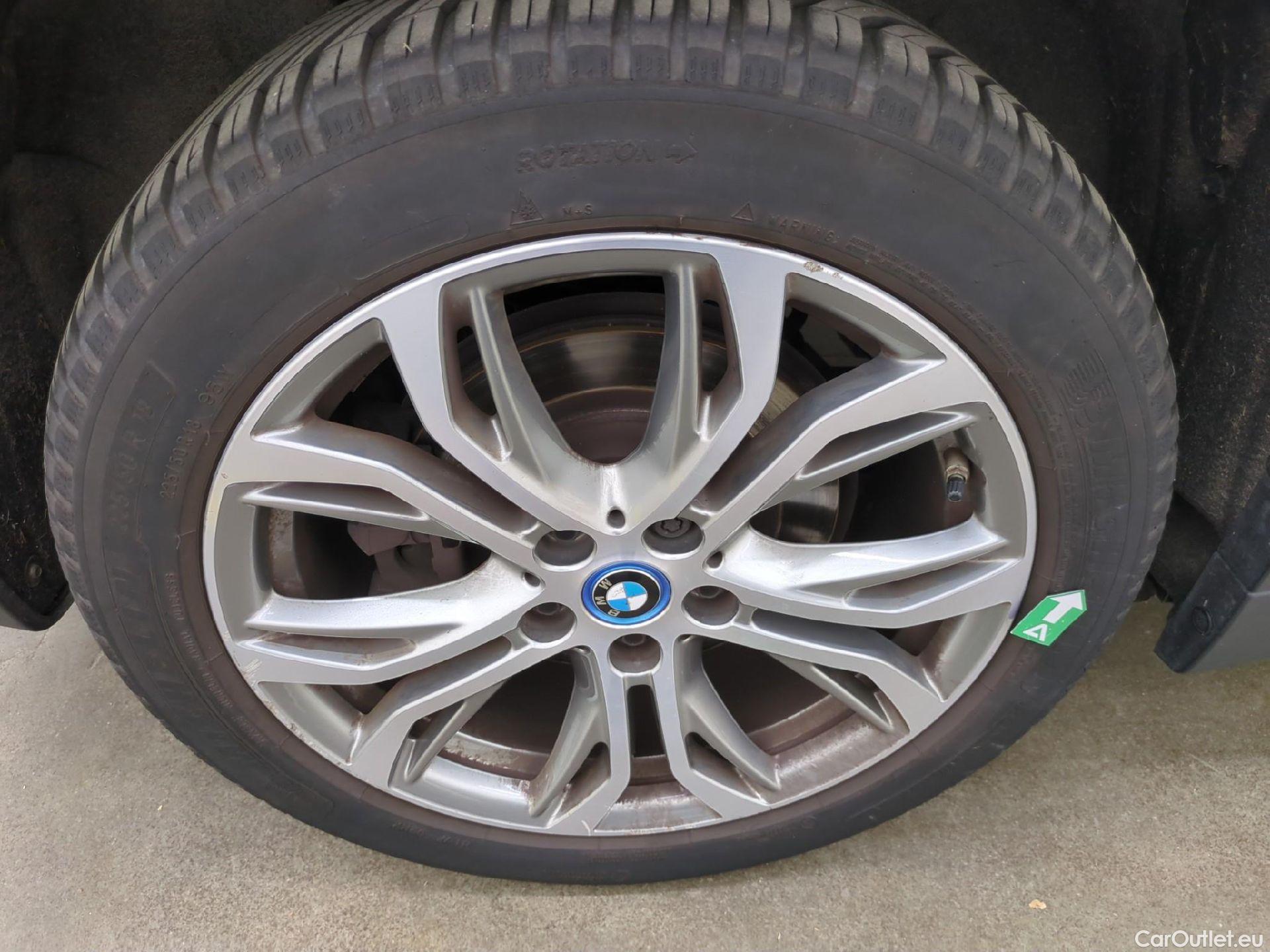  Bmw  X1 Série  xDrive 25 e Lounge 1.5 220CV BVA6 E6d #19