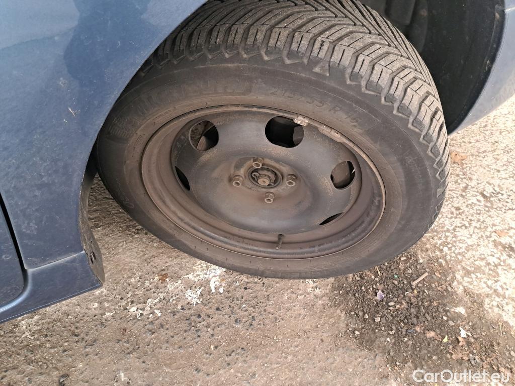  Citroen  Berlingo  Shine 1.2 PureTech 110CV BVM5 E6 #14