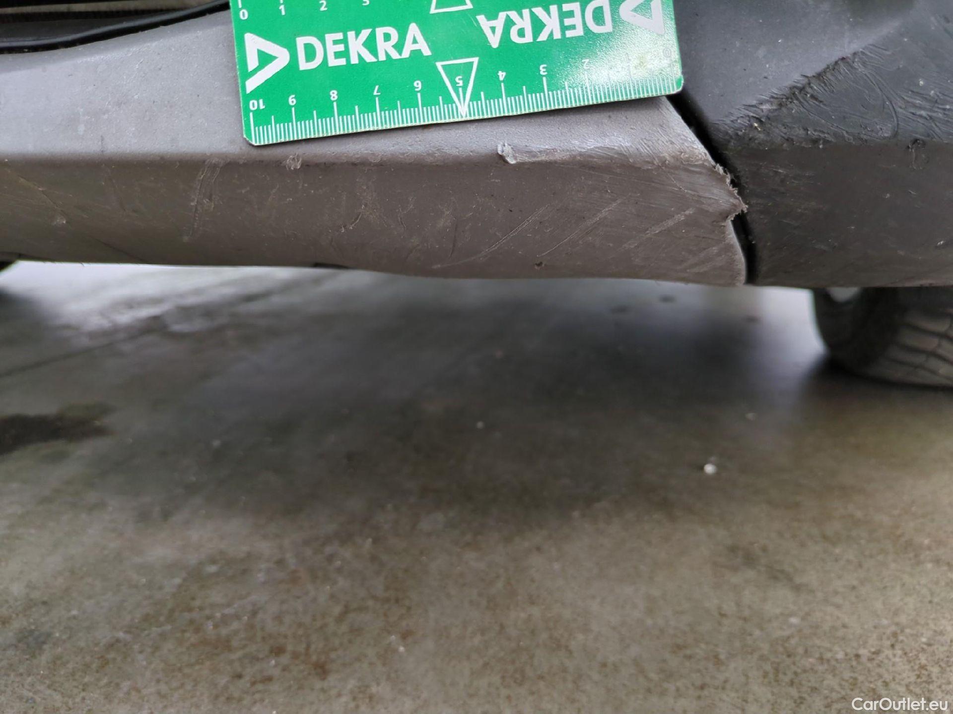  Bmw  X1 Série  xDrive 25 e Lounge 1.5 220CV BVA6 E6d #44