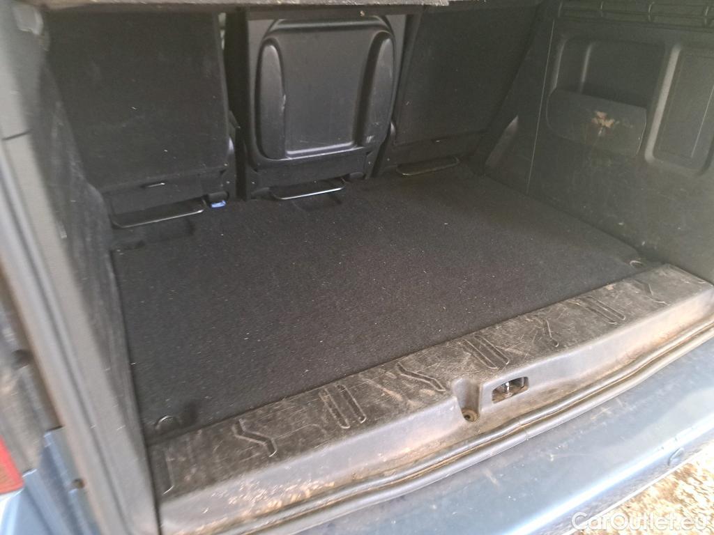  Citroen  Berlingo  Shine 1.2 PureTech 110CV BVM5 E6 #15