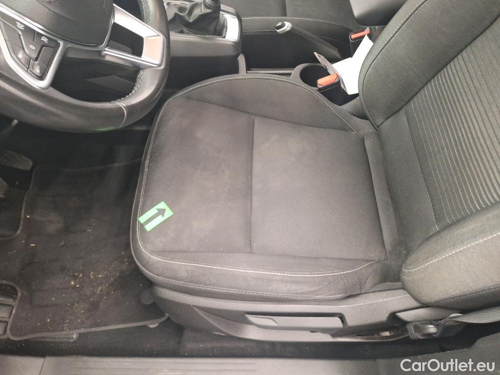  Renault  Captur 1.0 TCe 90CP Zen #9