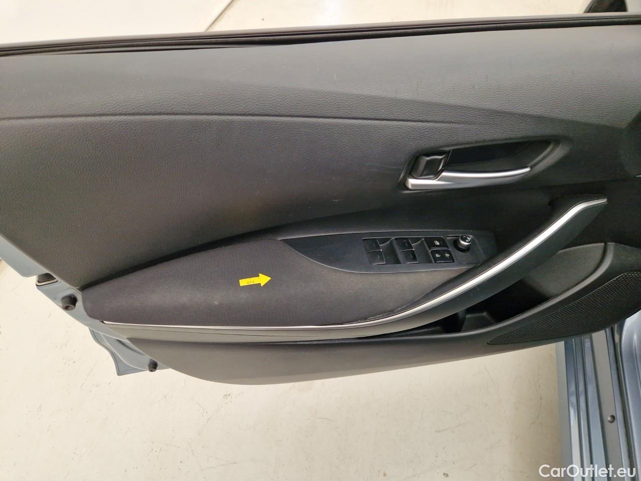  Toyota  Corolla 1.8 Hybrid Business HSD E-CVT #44