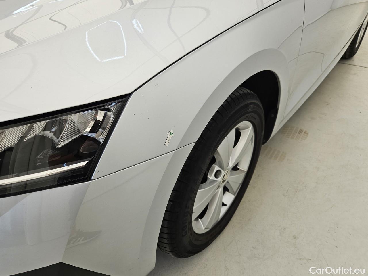  Skoda  Octavia 1.5 TSI 150CP Ambition #4