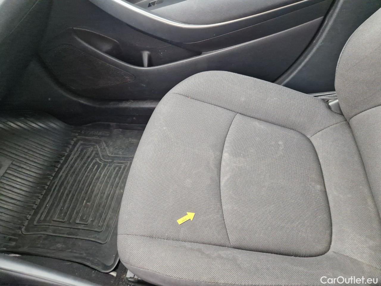  Toyota  Corolla 1.8 Hybrid Business HSD E-CVT #51