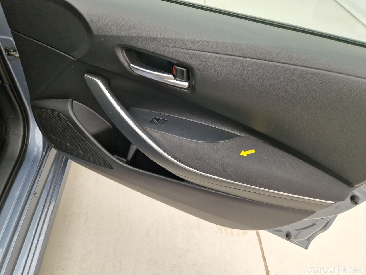  Toyota  Corolla 1.8 Hybrid Business HSD E-CVT #72