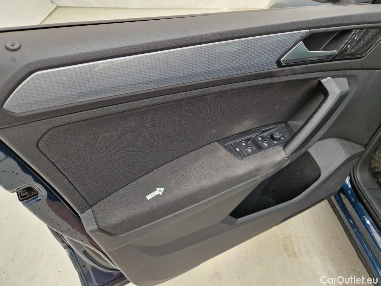  Volkswagen  Tiguan Life 1.5 TSI 150CP #21