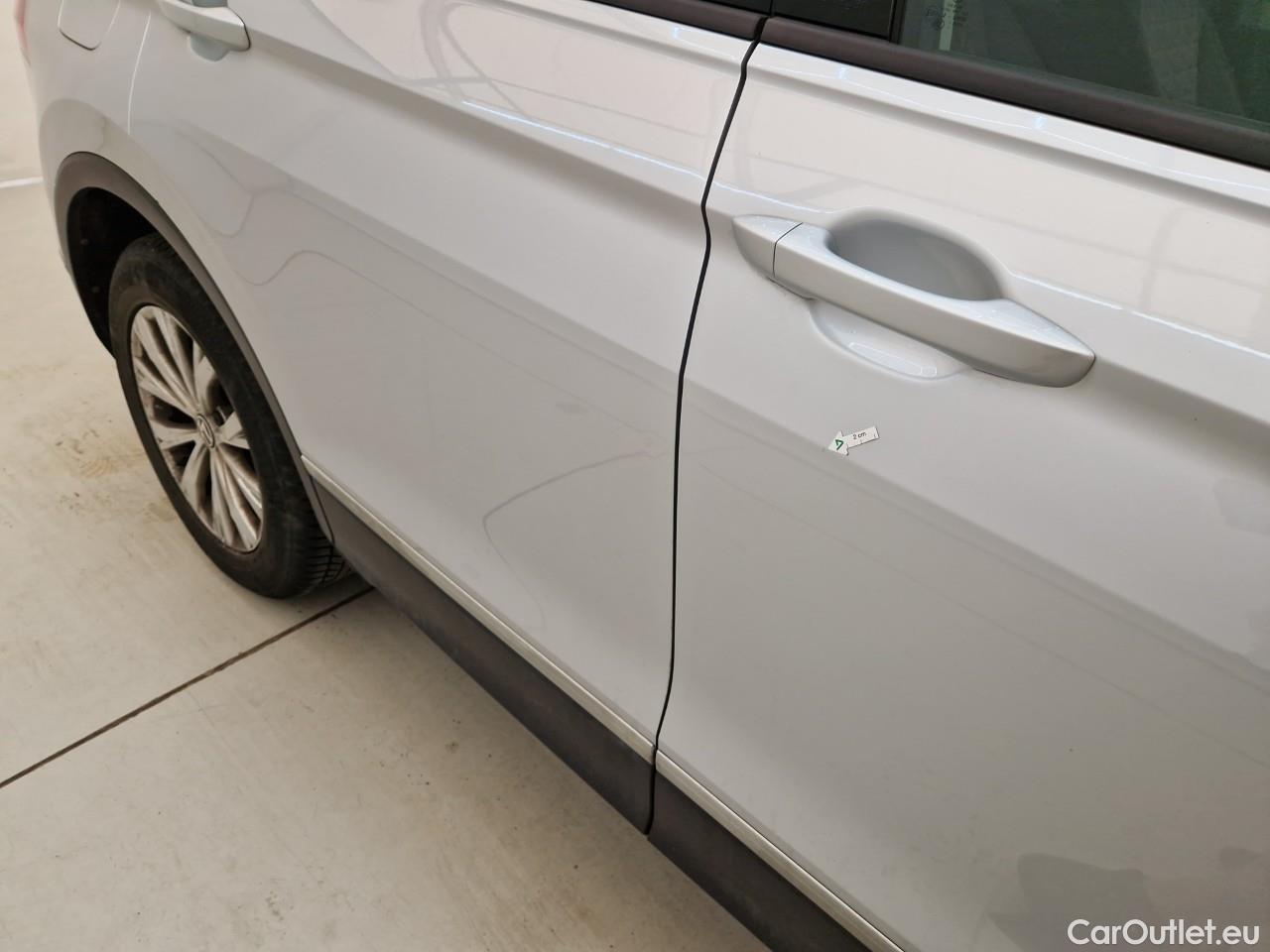  Volkswagen  Tiguan Life 1.5 TSI 150CP #21