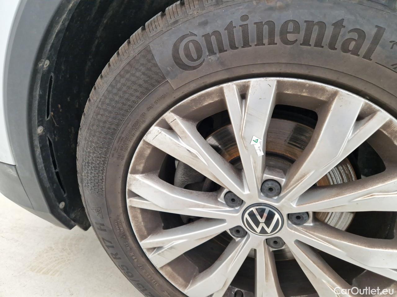  Volkswagen  Tiguan Life 1.5 TSI 150CP #7