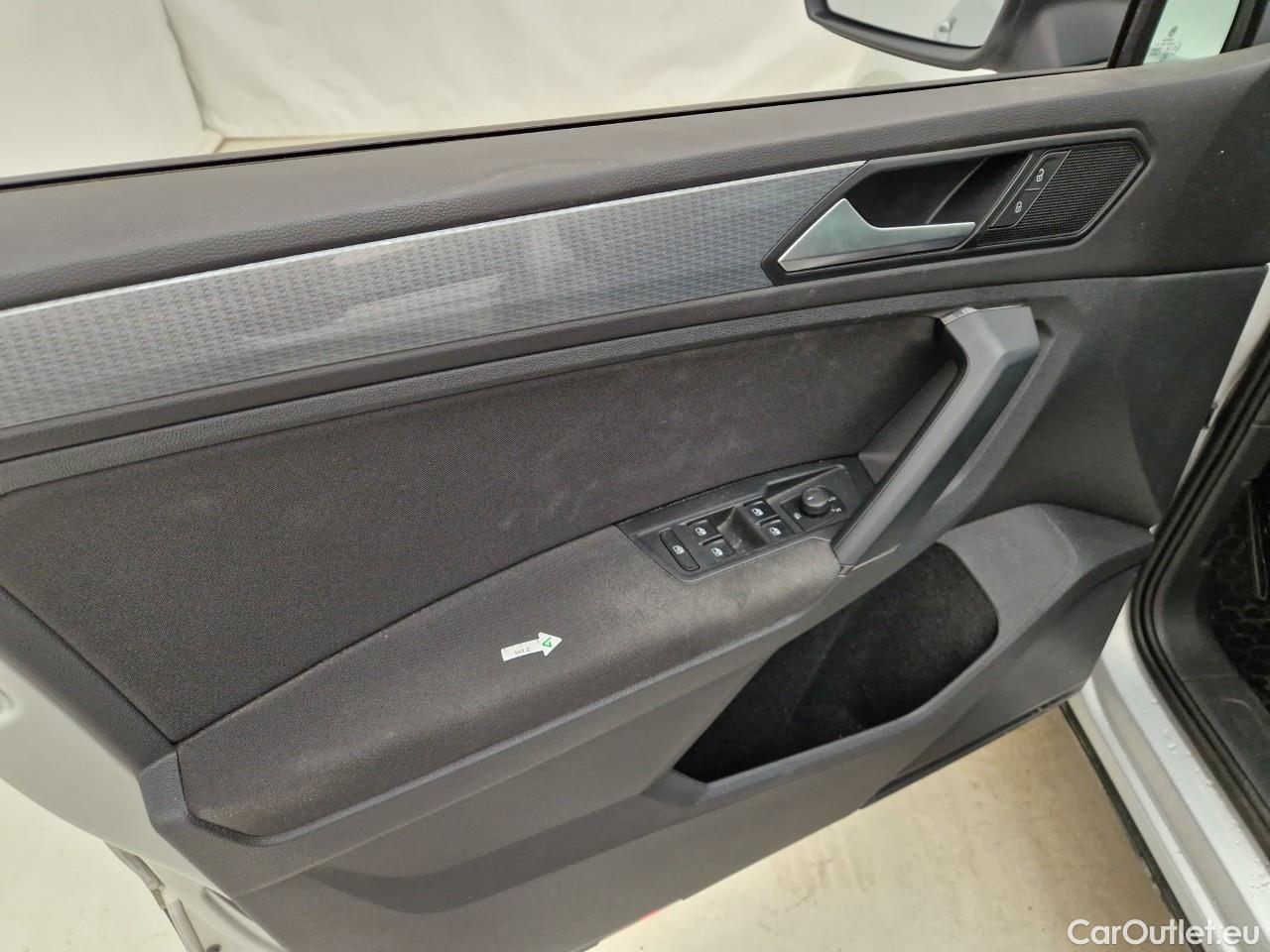  Volkswagen  Tiguan Life 1.5 TSI 150CP #37