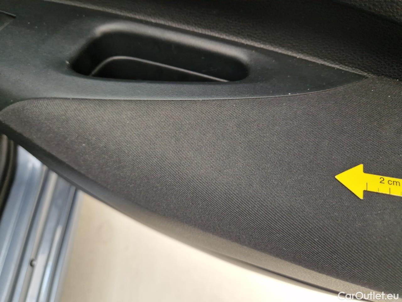 Toyota  Corolla 1.8 Hybrid Business HSD E-CVT #69