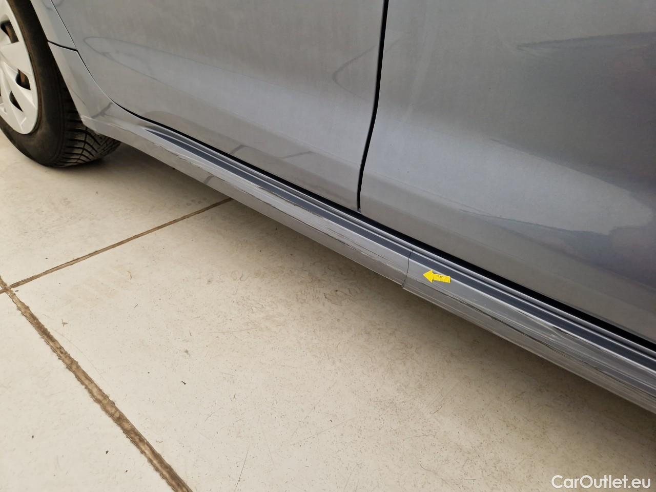 Toyota  Corolla 1.8 Hybrid Business HSD E-CVT #25