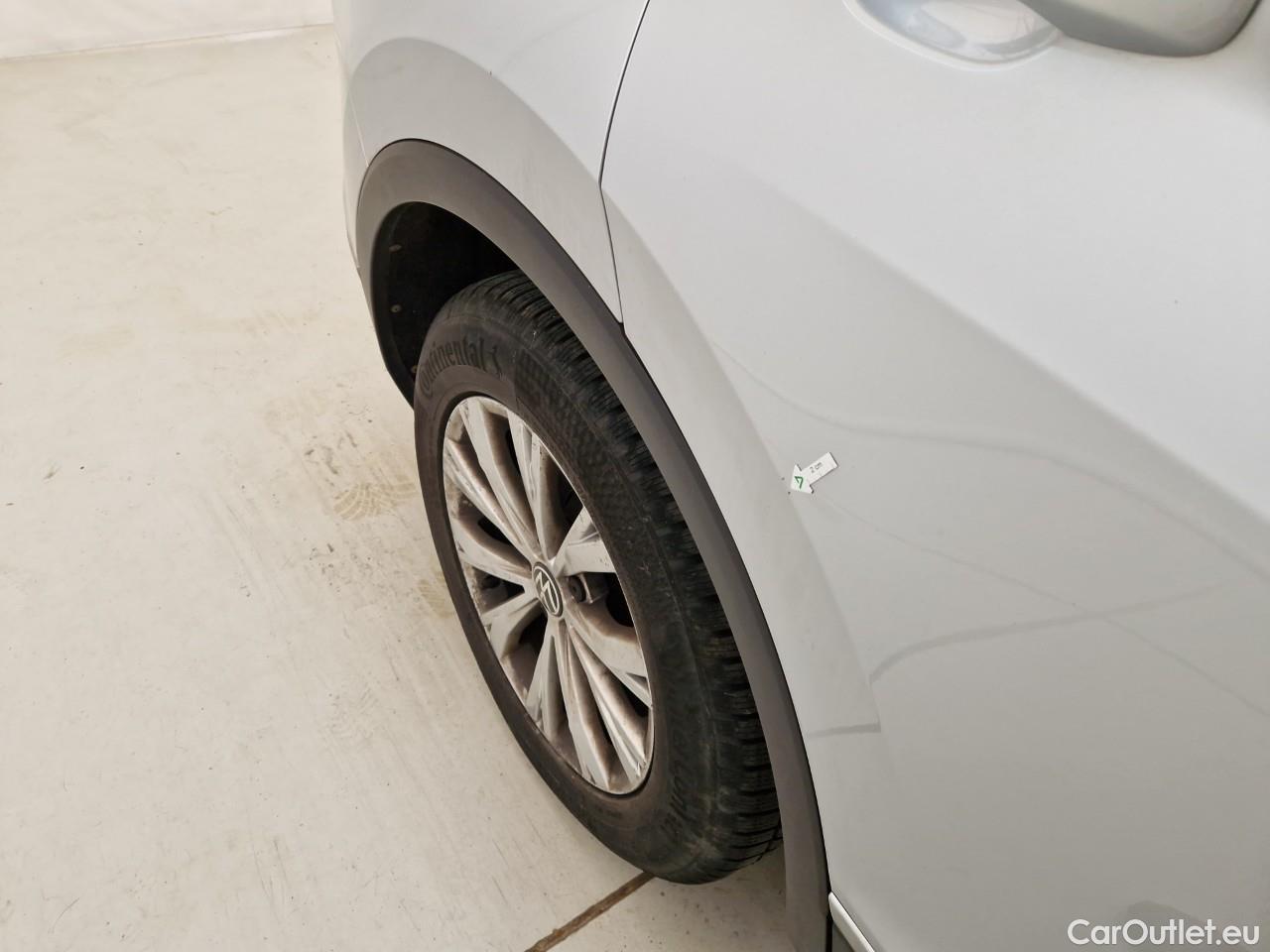  Volkswagen  Tiguan Life 1.5 TSI 150CP #24