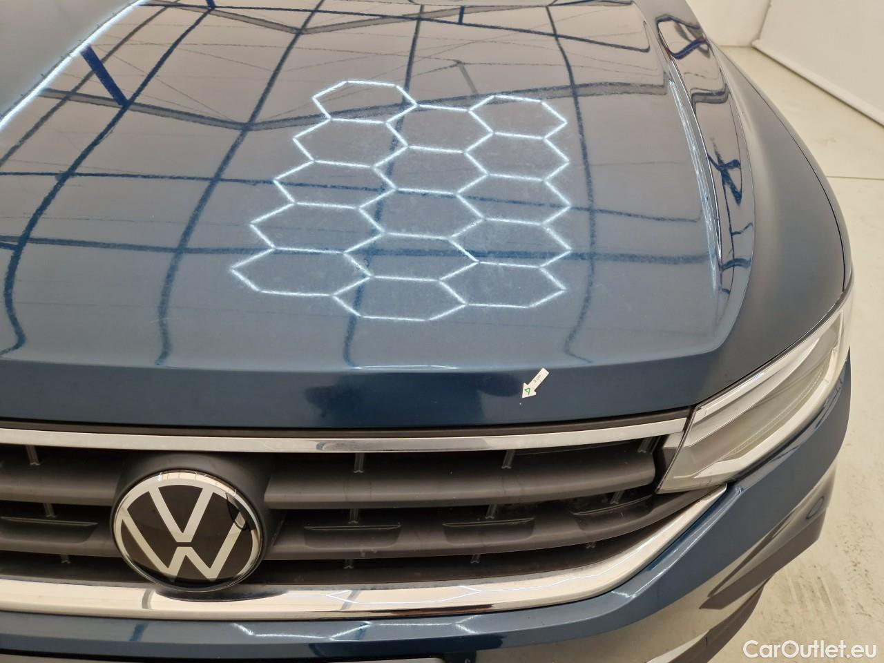  Volkswagen  Tiguan Life 1.5 TSI 150CP #7