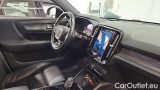  Volvo  XC 40 P8 AWD Recharge Pure Electric R Design #7