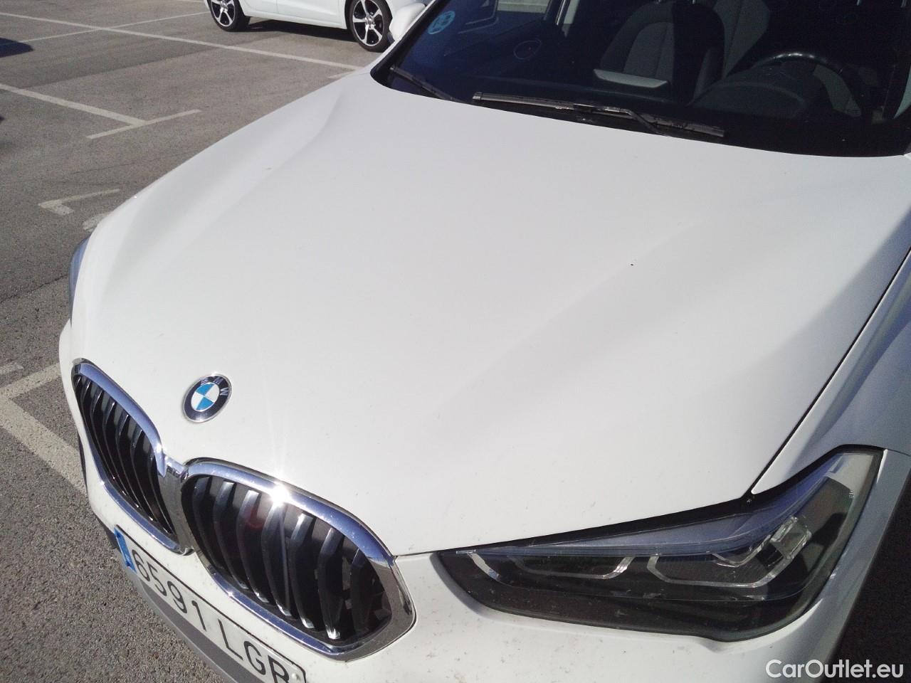  Bmw  X1 BMW  / 2019 / 5P / todoterreno sDrive16d Business #32