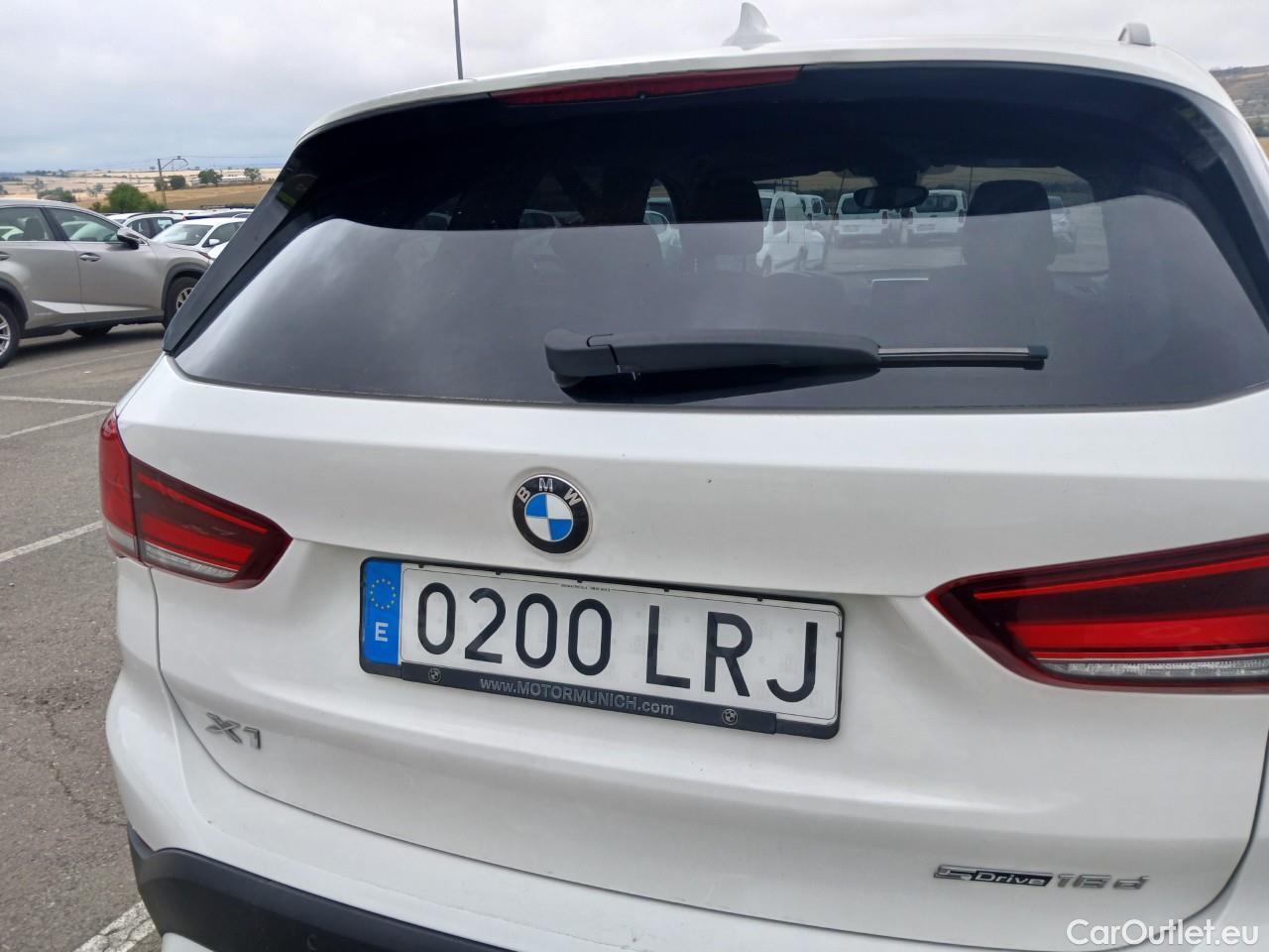  Bmw  X1 BMW  / 2019 / 5P / todoterreno sDrive18dA Corporate #13