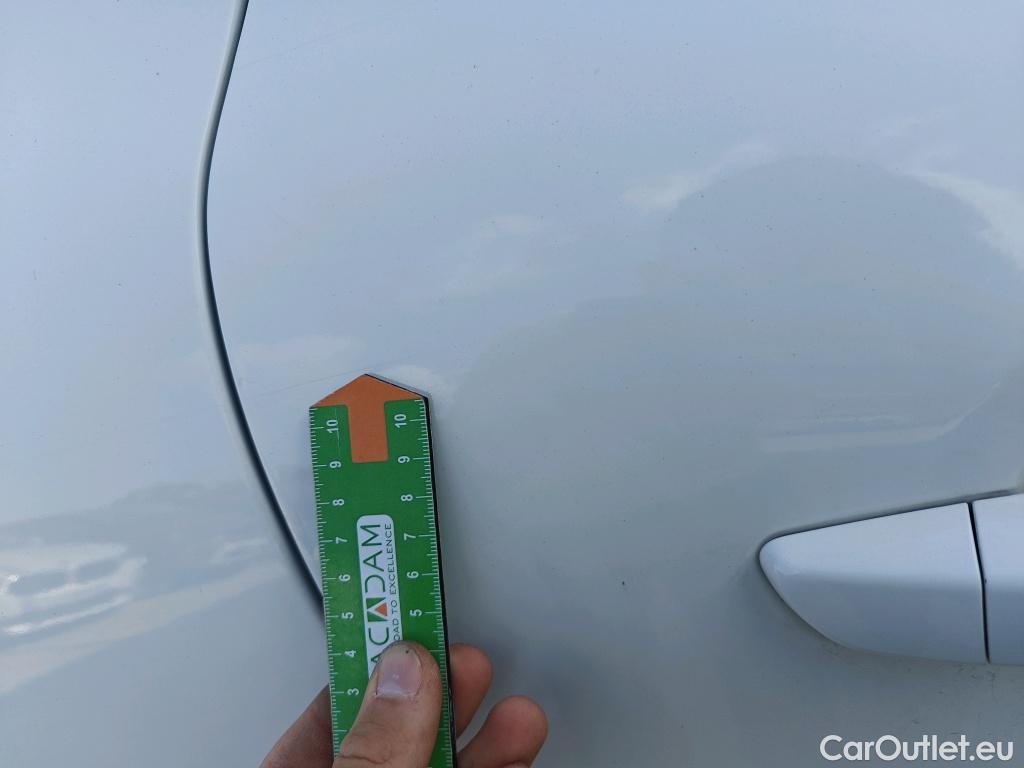  Citroen  C3  Feel Pack 1.5 BlueHDi 100CV MT6 E6d #23