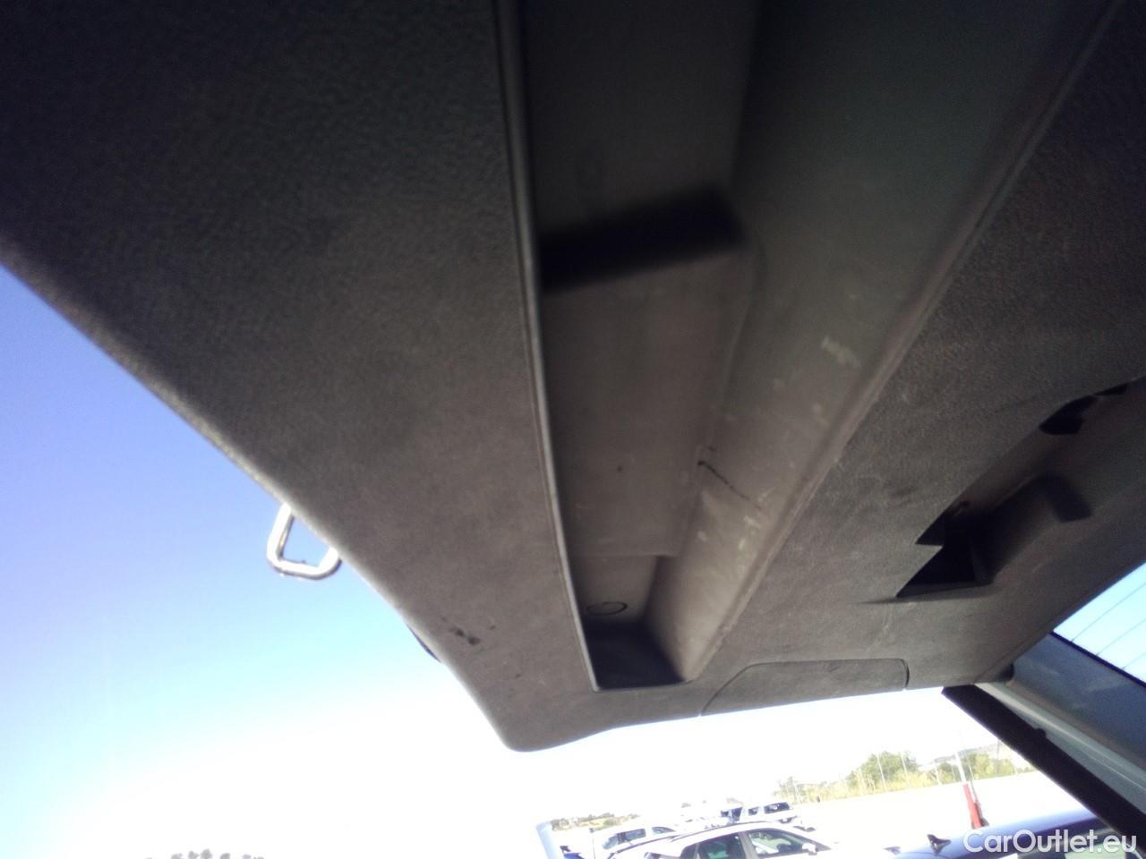  Bmw  X1 BMW  / 2019 / 5P / todoterreno sDrive16d Business #2
