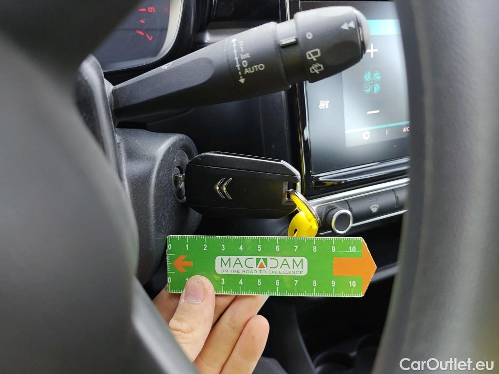  Citroen  C3  Feel Pack 1.5 BlueHDi 100CV MT6 E6d #1