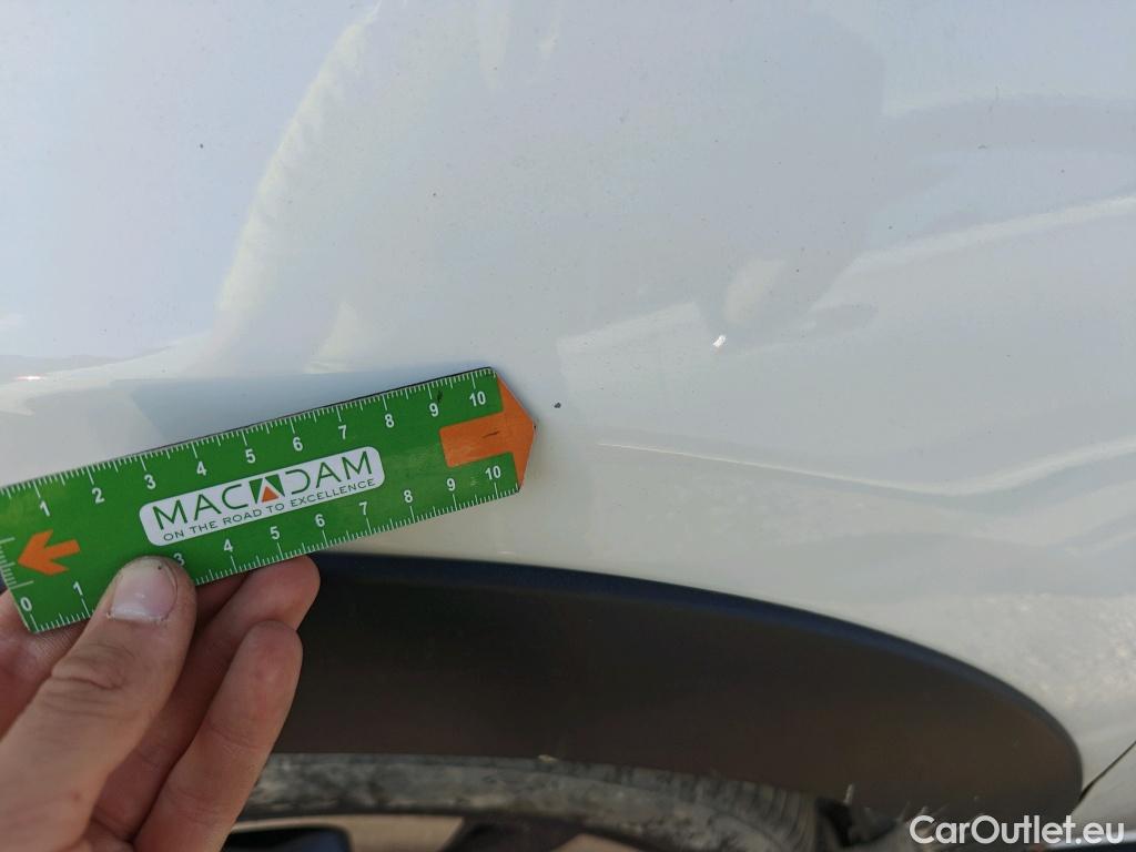  Citroen  C3  Feel Pack 1.5 BlueHDi 100CV MT6 E6d #34