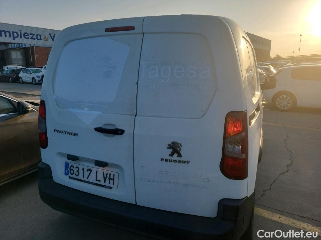  Peugeot  Partner PEUGEOT  / 2018 / 4P / furgón derivado de turismo Premium Standard 600kg BlueHDi 73kW (AC) #8