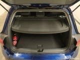  Volkswagen  Golf  Volkswagen VIII 1.0 eTSI 81kW Life Business DSG 5d #14