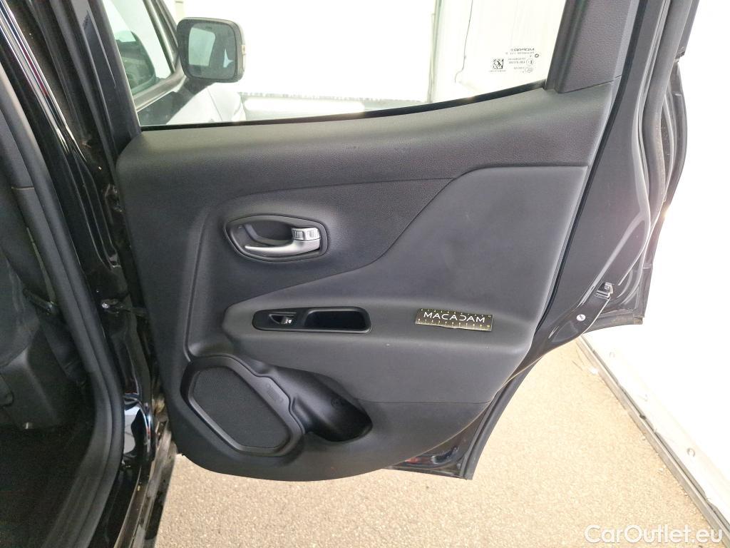 Jeep  Patriot JEEP Renegade / 2018 / 5P / SUV 2.0 MJet S&S 140 AD Limited TVU #11