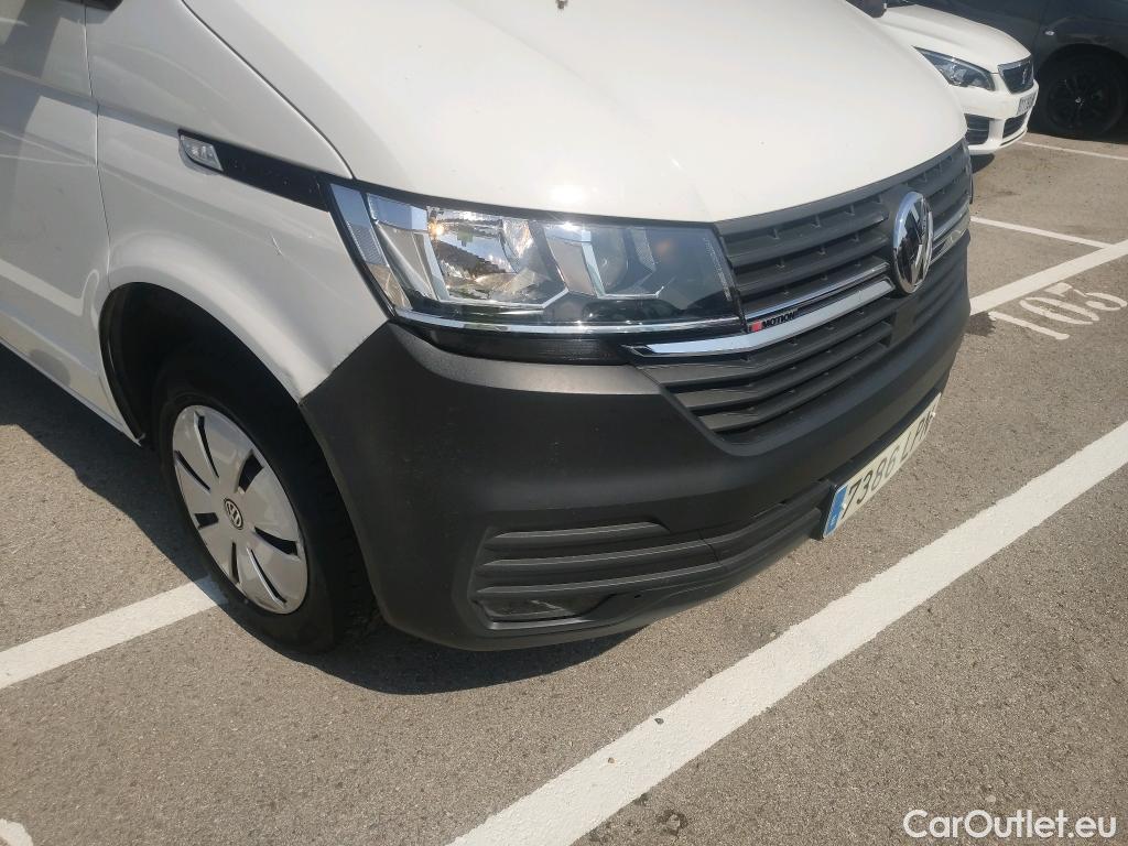  Land Rover  Discovery VOLKSWAGEN Transporter / 2020 / 4P / furgón Furgón Corto TN 2.0 TDI 110kW 4MO #9