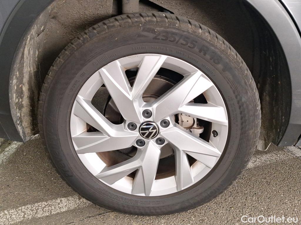  Volkswagen  Tiguan VOLKSWAGEN  / 2020 / 5P / SUV 1.4 eHybrid 245 DSG6 Elegance #35