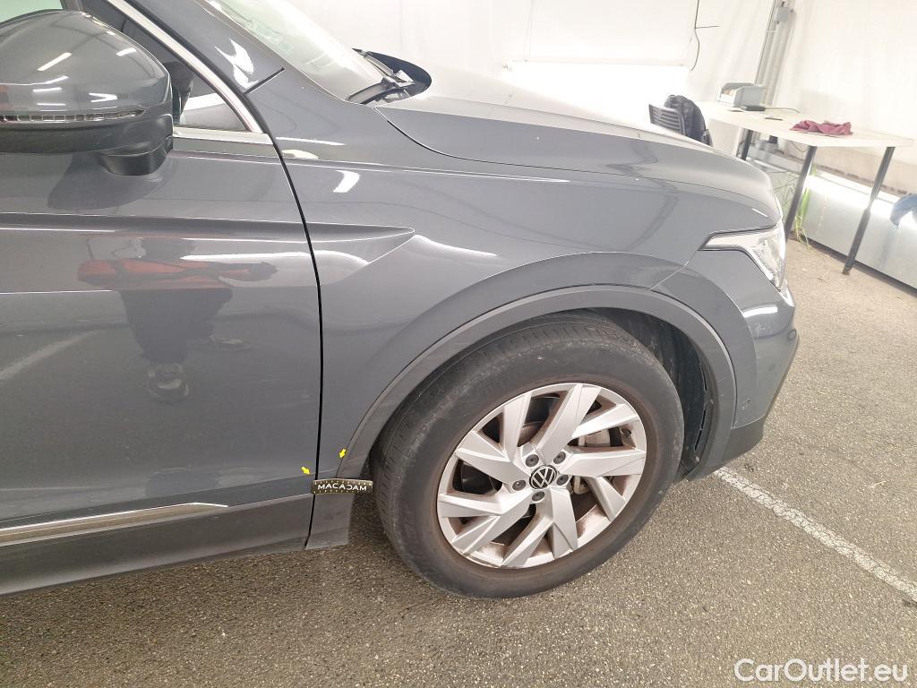  Volkswagen  Tiguan VOLKSWAGEN  / 2020 / 5P / SUV 1.4 eHybrid 245 DSG6 Elegance #48