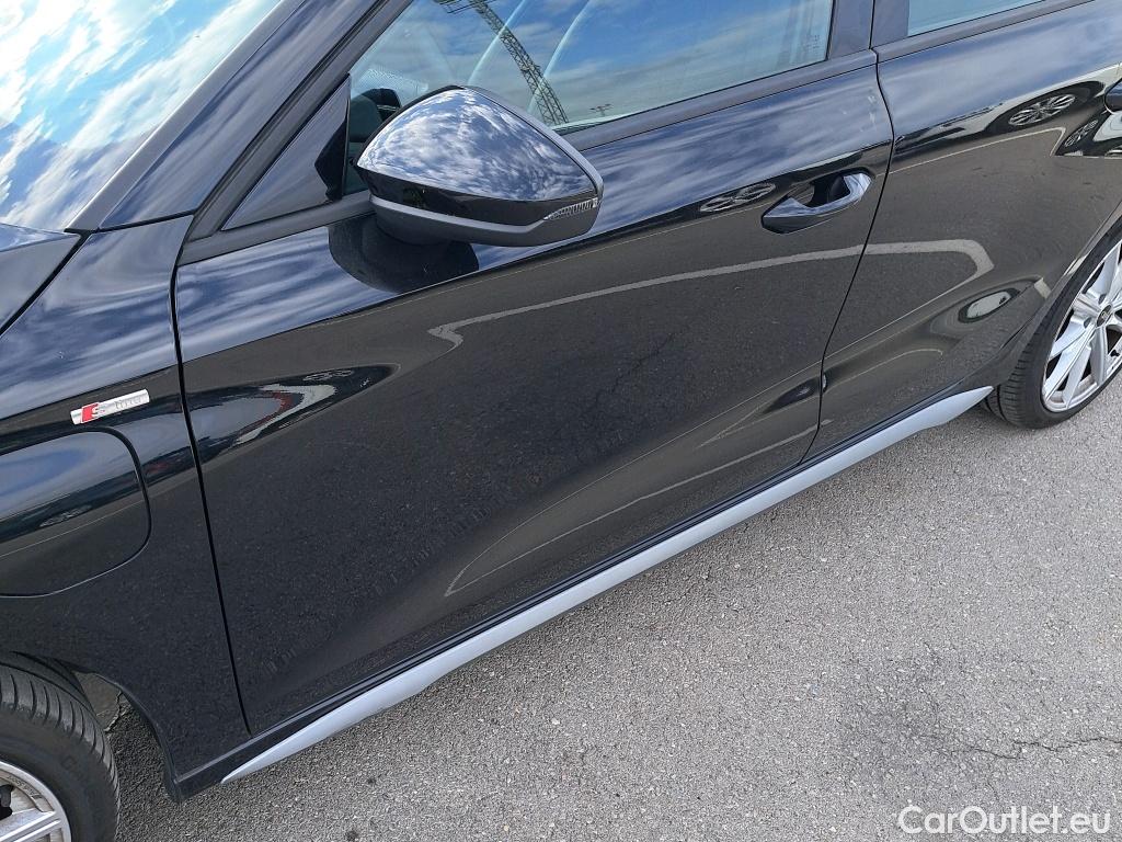  Audi  A3 AUDI  / 2020 / 5P / berlina con portón Sportback S line 40 TFSI e 150kW S tron #18